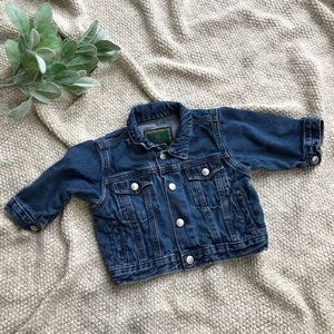 The perfect fit classic BabyGap Jean jacket